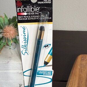 L'Oréal Paris Infallible Silkissime Pencil Eyeliner 260 True Teal New in Package